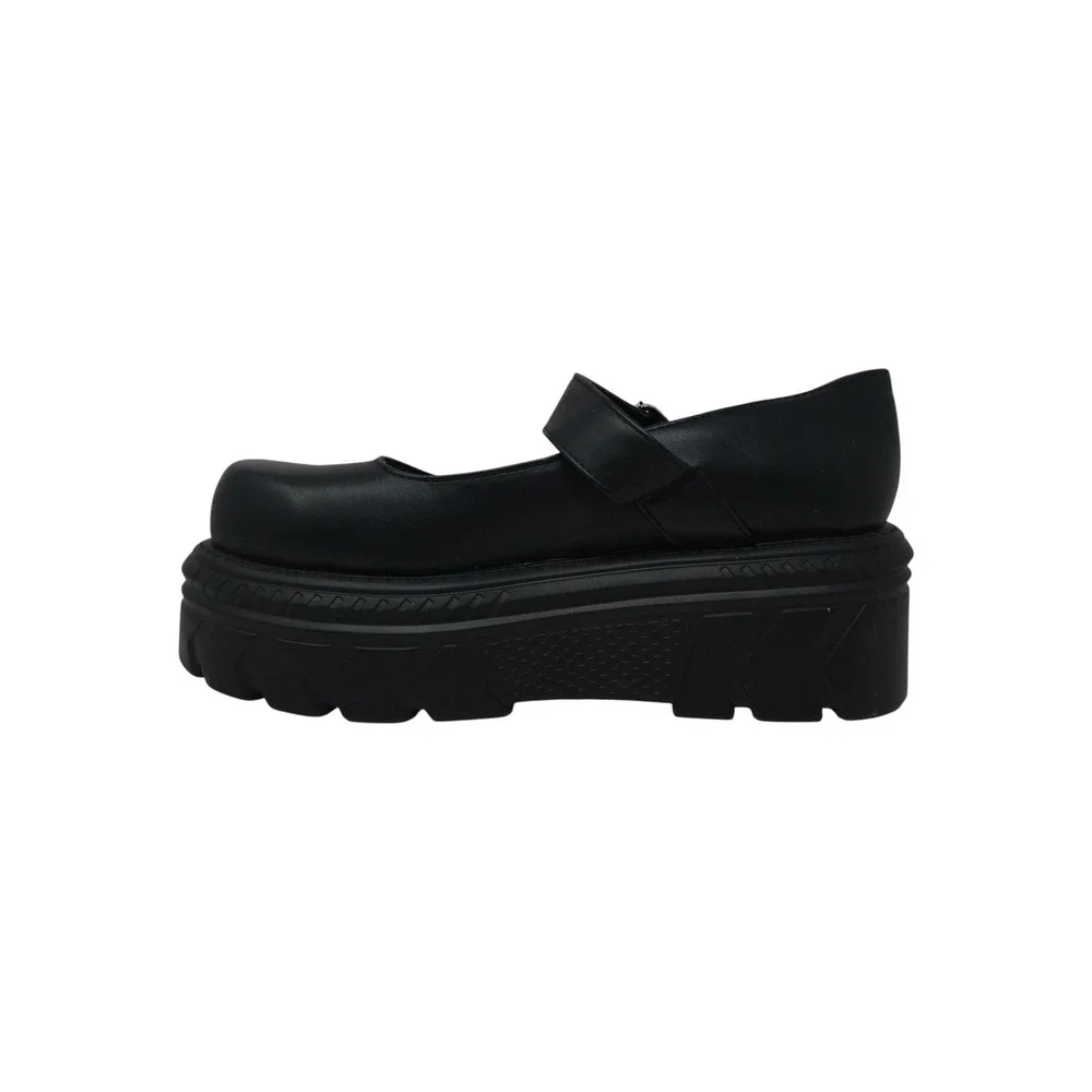 Koi Footwear brand koi